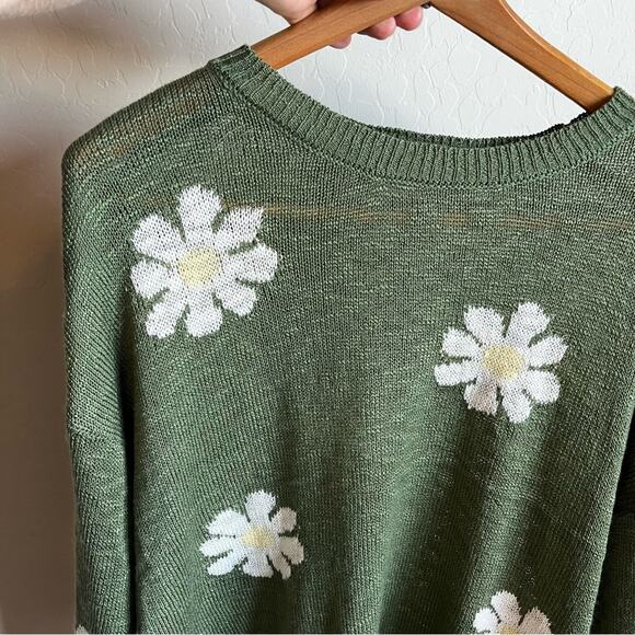 Pink Lily Oops A Daisy Olive Daisy Print Sweater lightweight knit XL - Picture 4 of 9